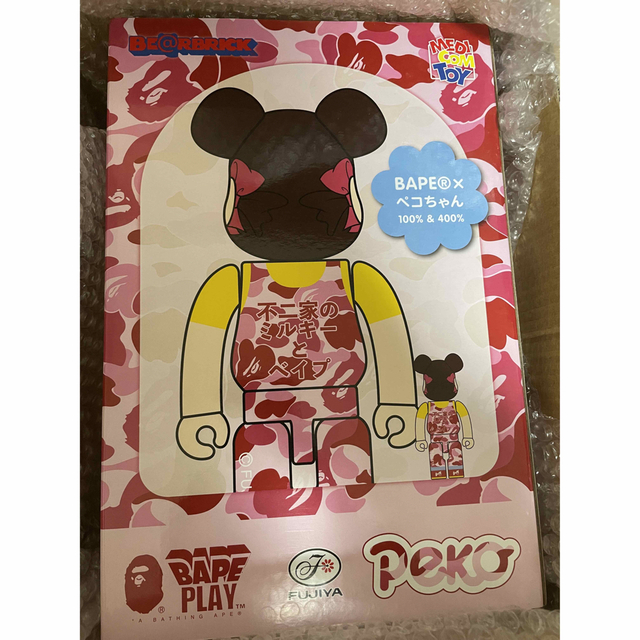 BE@RBRICK BAPE(R) ペコちゃん 100％&400％PINK