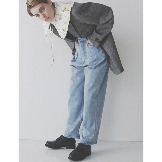 1LDK SELECT(ワンエルディーケーセレクト)のFARAH One-tuck Wide Tapered Pants メンズのパンツ(デニム/ジーンズ)の商品写真