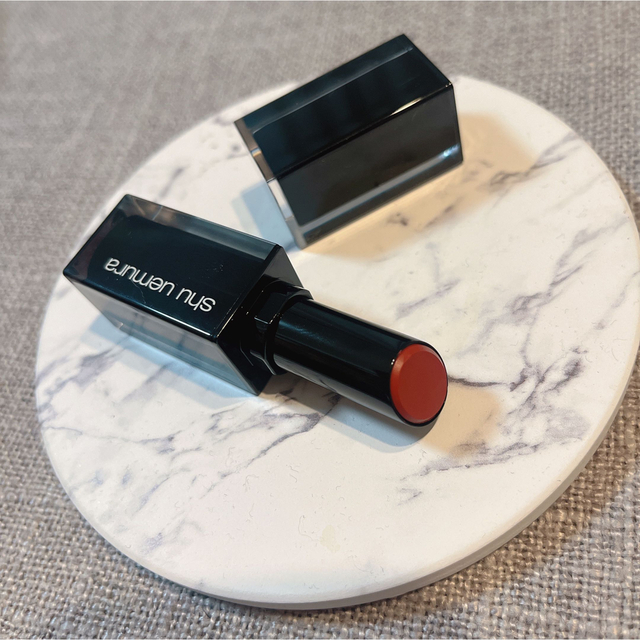 shu uemura(シュウウエムラ)の【Trang29様専用】【新品未使用】こなれた大人顔に！リップ コスメ/美容のベースメイク/化粧品(口紅)の商品写真