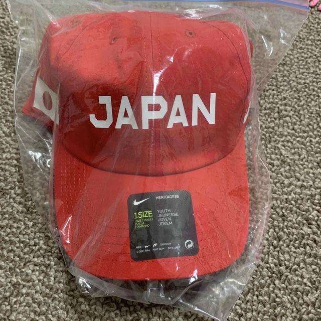 NIKE(ナイキ)のNIKE JAPAN  帽子 キッズ/ベビー/マタニティのこども用ファッション小物(帽子)の商品写真