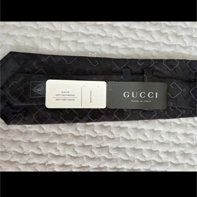 GUCCI☆ネクタイ 新品未使用 ブラック ホワイト GUCCI☆ネクタイ 新品未使用 ブラック ホワイト