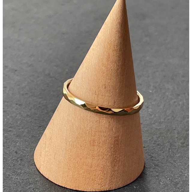 ダイヤカットリング ゴールド ピンキーリング ステンレスリング  レディースのアクセサリー(リング(指輪))の商品写真