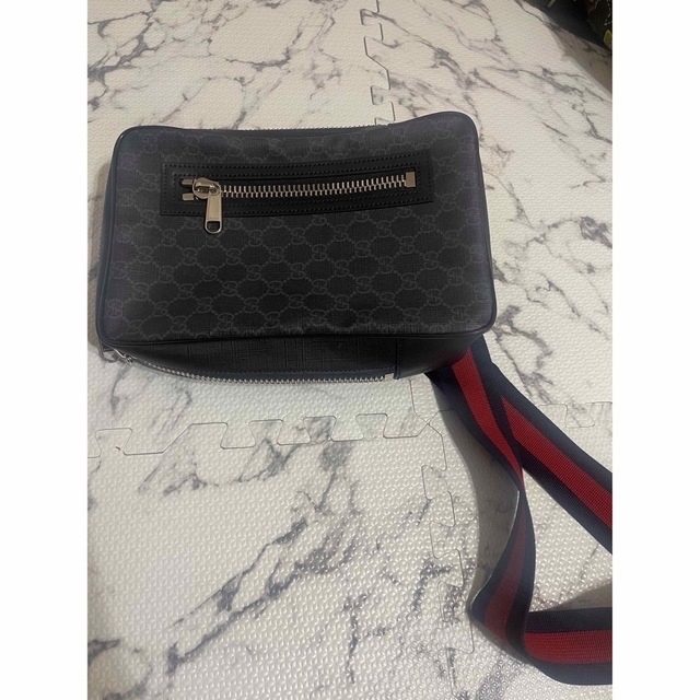 大切な人へのギフト探し Gucci - ショルダーバッグ スリングバック