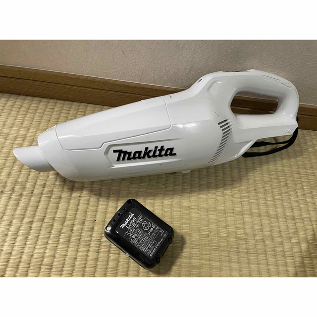 Makita(マキタ)のMakita CL107FD 充電式クリーナ 自動車/バイクのバイク(工具)の商品写真