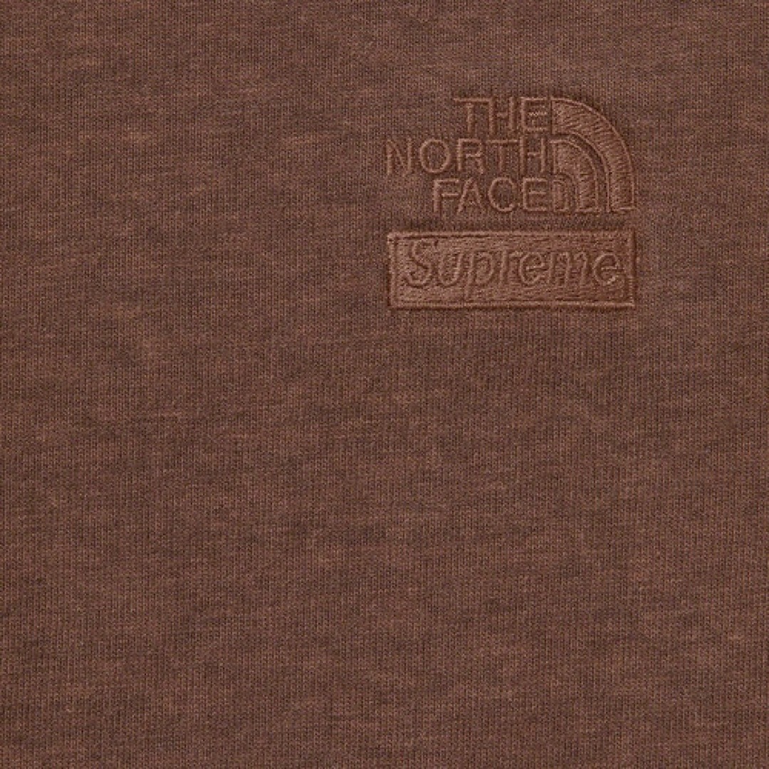 Supreme(シュプリーム)のSupreme®/The North Face® Pigment Printed メンズのトップス(Tシャツ/カットソー(七分/長袖))の商品写真