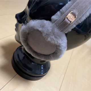 UGG - UGG アグ 耳あて イヤーマフ グレー 完売品の通販 by maru shop