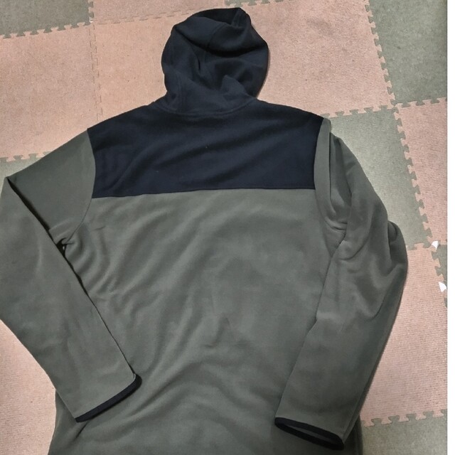 THE NORTH FACE(ザノースフェイス)のノースフェイスフリースM メンズのジャケット/アウター(その他)の商品写真