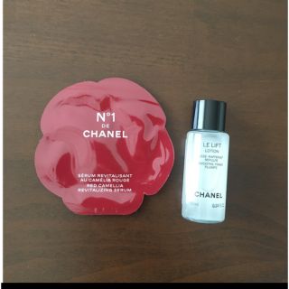 シャネル(CHANEL)のシャネル　CHANEL 美容液　化粧水　セラム　ドゥシャネル　ルリフト　(化粧水/ローション)