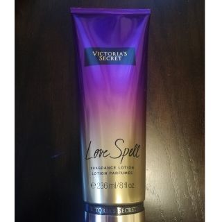 ヴィクトリアズシークレット(Victoria's Secret)のVictoria's secret Love Spell ボディローション(ボディローション/ミルク)