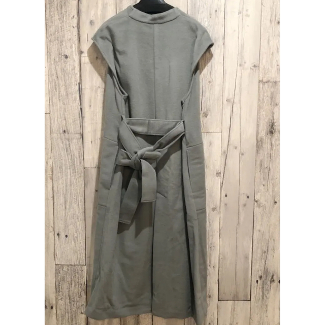 Aga+ カシミア ウール ノースリーブコート Aga+ カシミア ウール ノースリーブコート