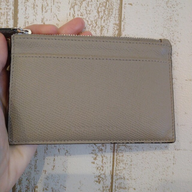 日本廉価 極美品☆ボナベンチュラ ジップ カードホルダー ストラップ