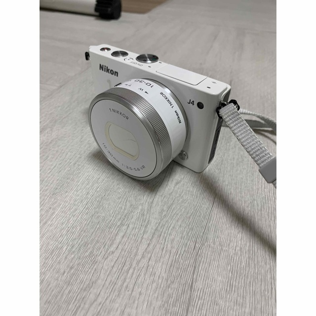 Nikon1 J4 Wズームキット White 望遠レンズのみジャンク