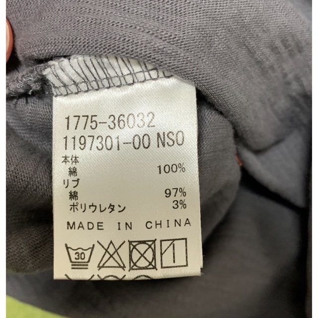 BeBe(ベベ)のサイズ90 冬服セット キッズ/ベビー/マタニティのキッズ服男の子用(90cm~)(Tシャツ/カットソー)の商品写真