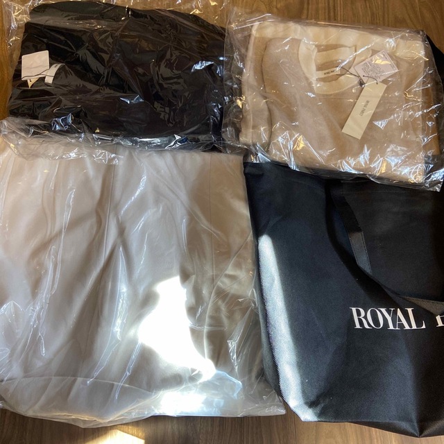 ROYAL PARTY(ロイヤルパーティー)のROYAL PARTY 2023 福袋 レディースのレディース その他(セット/コーデ)の商品写真