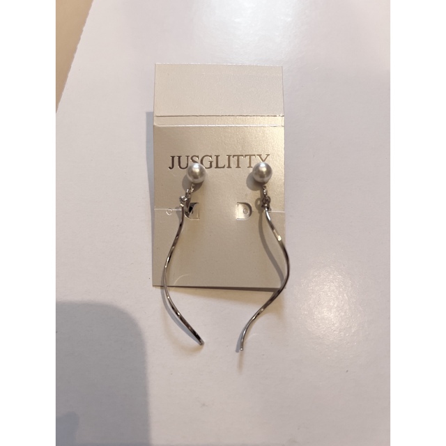 JUSGLITTY(ジャスグリッティー)の値下げしました!早い者勝ち!! 新品未使用☆JUSGLITTY パールイヤリング レディースのアクセサリー(イヤリング)の商品写真