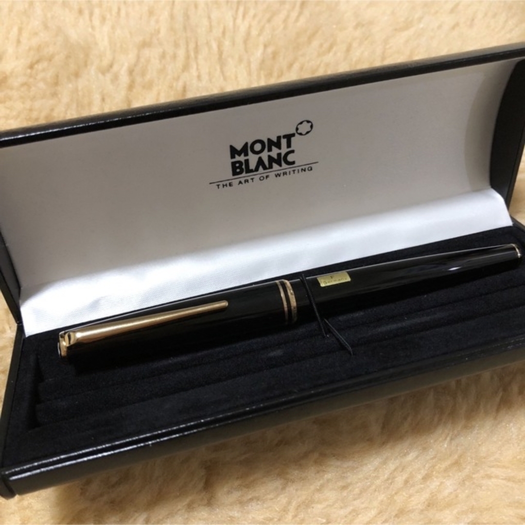 MONTBLANC(モンブラン)の新品未使用 モンブラン 万年筆 インテリア/住まい/日用品の文房具(ペン/マーカー)の商品写真