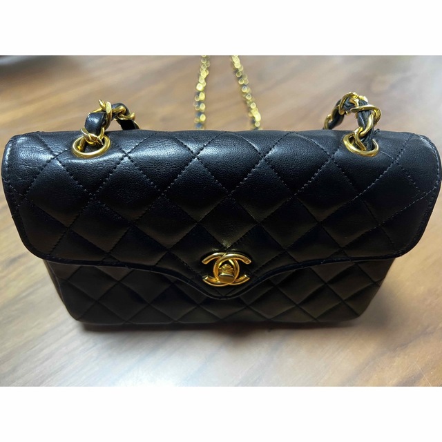 たまうみ様専用 チェーンウォレット ポシェットCHANEL umbandung.ac.id