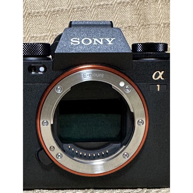 SONY(ソニー)のGreen様専用 ほぼ新品 Sony α1ボディー スマホ/家電/カメラのカメラ(ミラーレス一眼)の商品写真