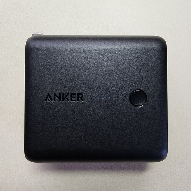 Anker(アンカー)のAnker PowerCore Fusion 5000 ブラック 本体のみ スマホ/家電/カメラのスマートフォン/携帯電話(バッテリー/充電器)の商品写真