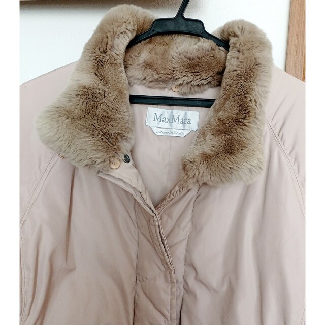 【白タグMax Mara】レッキスファー付　ピンクベージュ　ダウンコート　Ｌレディース