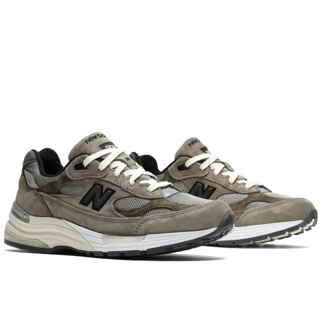 New Balance(ニューバランス)のJJJJound ×NEW BALANCE M992 jjjjound 26 メンズの靴/シューズ(スニーカー)の商品写真