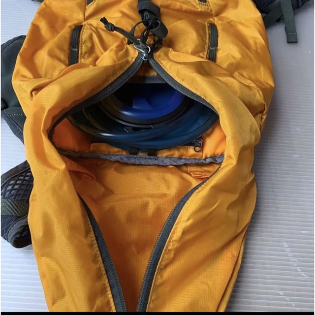 patagonia ナイン トレイルズ 15L【美品】