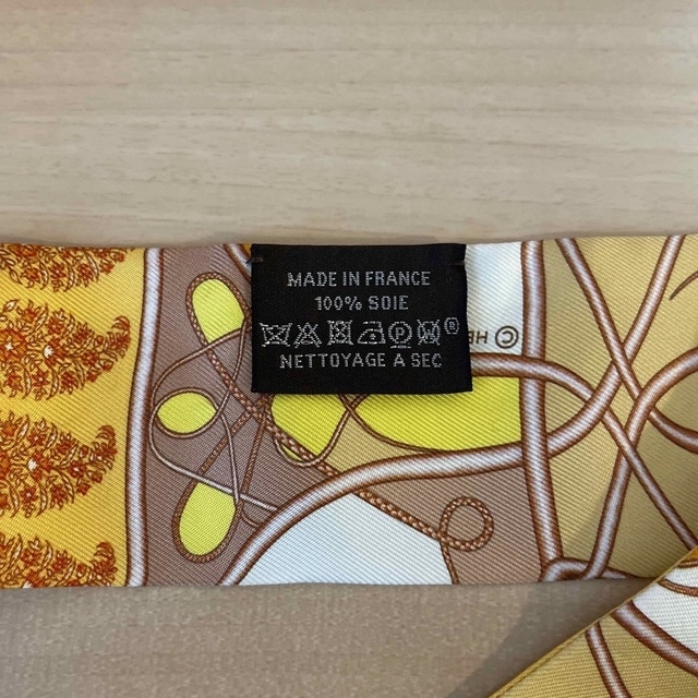 エルメス HERMES ツイリー スカーフ エルメス HERMES ツイリー スカーフ