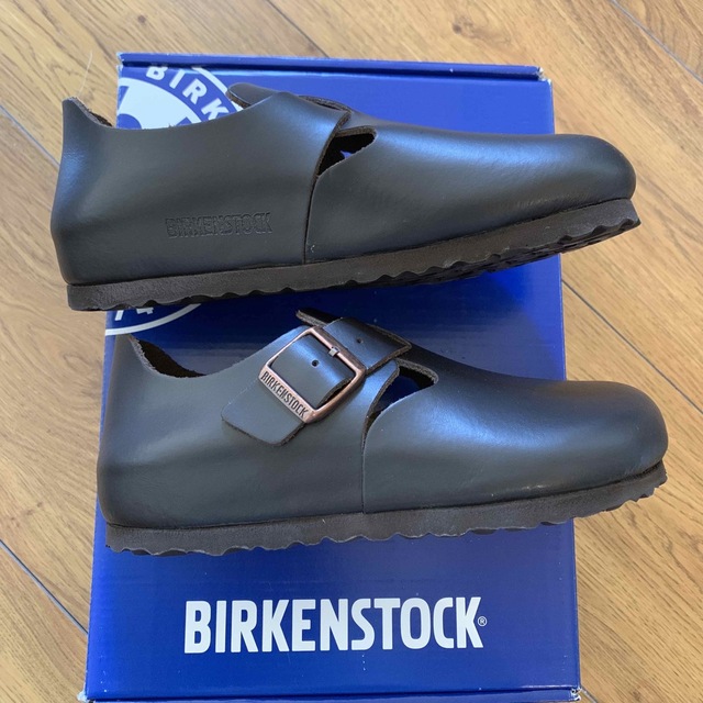 BIRKENSTOCK(ビルケンシュトック)のビルケン　ロンドン　ダークブラウン　茶色　35  22.5 新品 レディースの靴/シューズ(ローファー/革靴)の商品写真