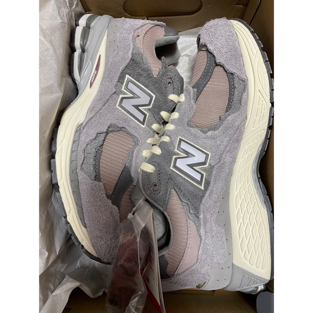 New Balance 2002R Lunar New Year "Gray" 1