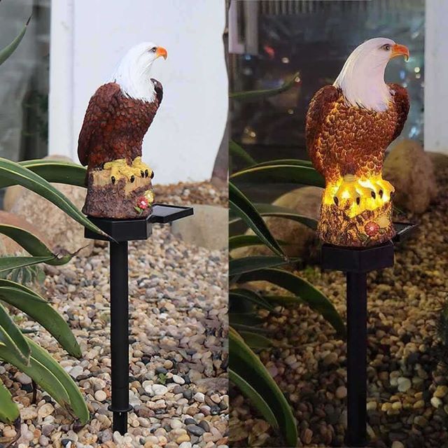 鳥よけ 鷹 タカ 鷲 LED ソーラー ライト 鳥除けインテリア ワシ インテリア/住まい/日用品のインテリア/住まい/日用品 その他(その他)の商品写真