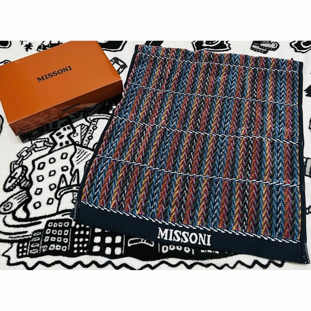 MISSONI(ミッソーニ)のMISSONI♡フェイスタオル♡新品 未使用 インテリア/住まい/日用品の日用品/生活雑貨/旅行(タオル/バス用品)の商品写真