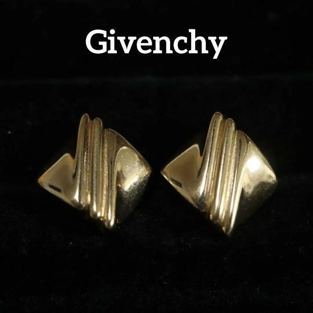 GIVENCHY(ジバンシィ)の【匿名配送】ジバンシー ピアス ゴールド ヴィンテージ シンプル レディースのアクセサリー(ピアス)の商品写真