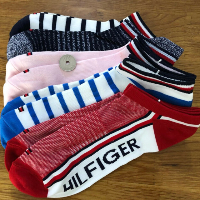 TOMMY HILFIGER(トミーヒルフィガー)の新品トミーヒルフィガーTOMMY HILFIGERレディース5足セット104 レディースのレッグウェア(ソックス)の商品写真