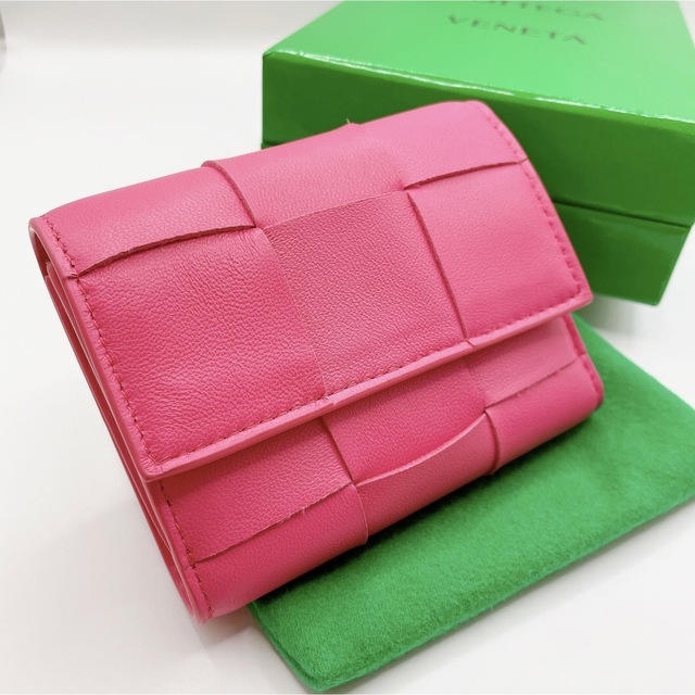 ご予約品】 Bottega Veneta - 【新品未使用】BOTTEGA VENETA 折財布 三