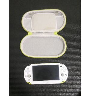 プレイステーションヴィータ(PlayStation Vita)のps vita2000(家庭用ゲーム機本体)