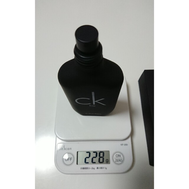 Calvin Klein(カルバンクライン)のck be シーケービー 100ml コスメ/美容の香水(ユニセックス)の商品写真