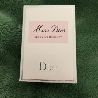 ディオール(Dior)のDior ブルーミングブーケオードゥトワレ50ml(香水(女性用))