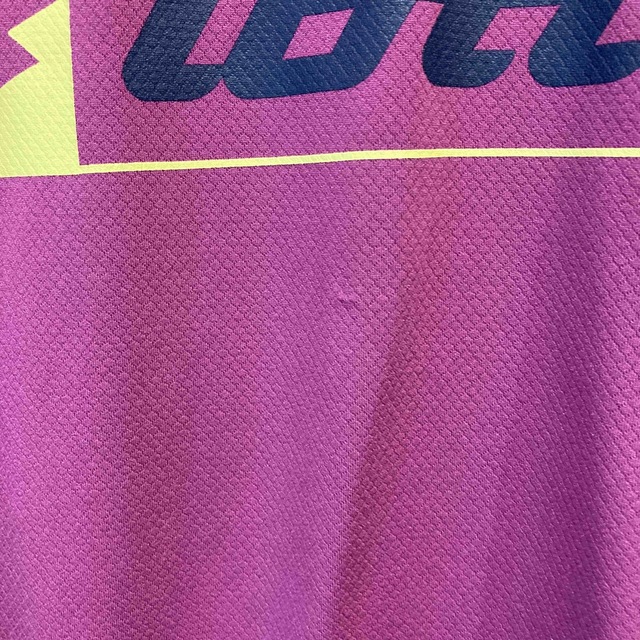 lotto(ロット)のLOTTO ロット　ウェア　半袖　スポーツ　紫　Lサイズ スポーツ/アウトドアのサッカー/フットサル(ウェア)の商品写真