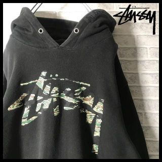 ステューシー(STUSSY)の【即完売モデル！】ステューシー パーカー ビッグロゴ 刺繍 M 黒 希少人気古着(パーカー)