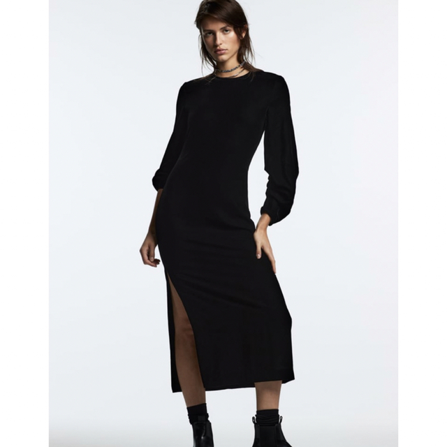 ZARA - ZARA ベルベット地ドレープワンピースの通販 by な|ザラ ZARA - ZARA ベルベット地ドレープワンピースの通販 by な|ザラ