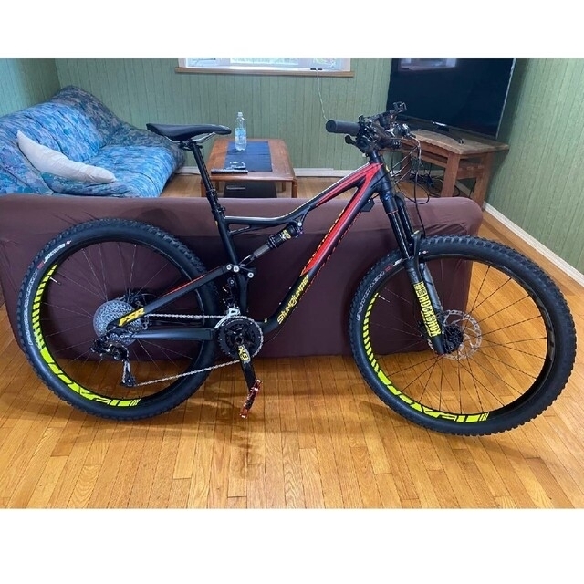 世界有名な Specialized 650b27.5 FSR Stumpjumper Specialized