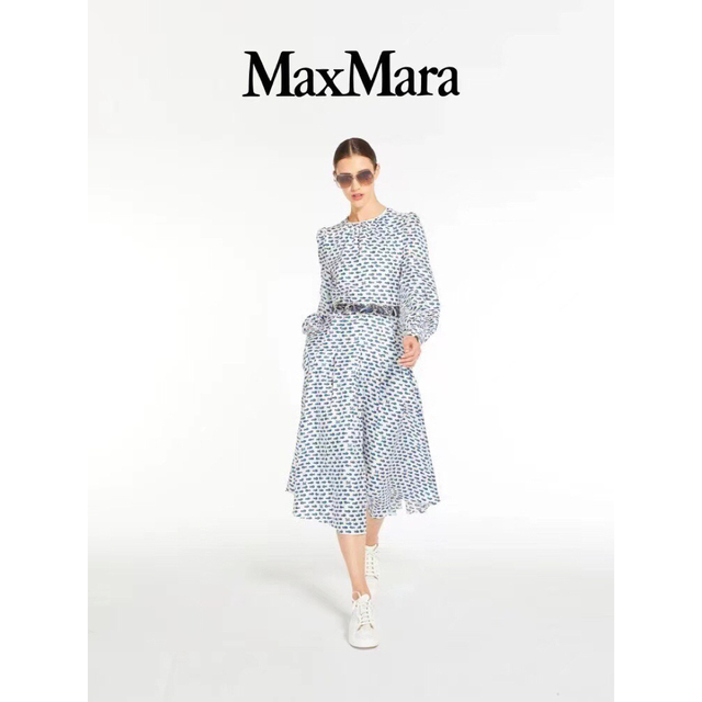 ❣️23新作 ♡ MaxMara 青花柄ロングワンピース 新品♡　031