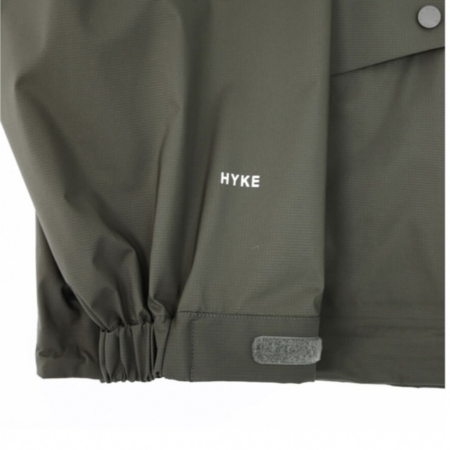 HYKE(ハイク)の⭐️新品未使用　【別注】HYKE×Edition ライディングショートコート レディースのジャケット/アウター(ミリタリージャケット)の商品写真