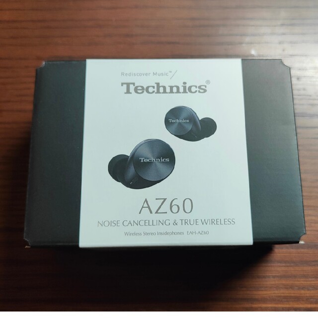 Panasonic(パナソニック)のTechnics EAH-AZ60 ブラック + オリジナルレザーケース スマホ/家電/カメラのオーディオ機器(ヘッドフォン/イヤフォン)の商品写真