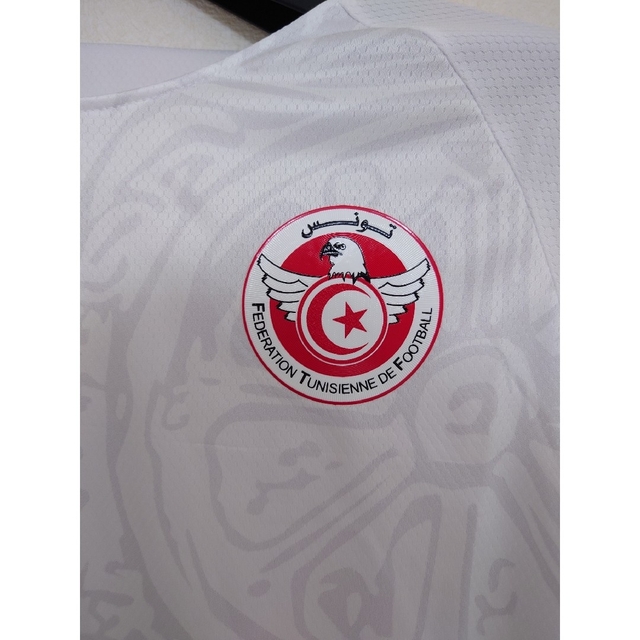 Kappa(カッパ)のチュニジア代表 ユニフォーム Mサイズ 半袖 ウェア シャツ 白 ホワイト アウ スポーツ/アウトドアのサッカー/フットサル(ウェア)の商品写真