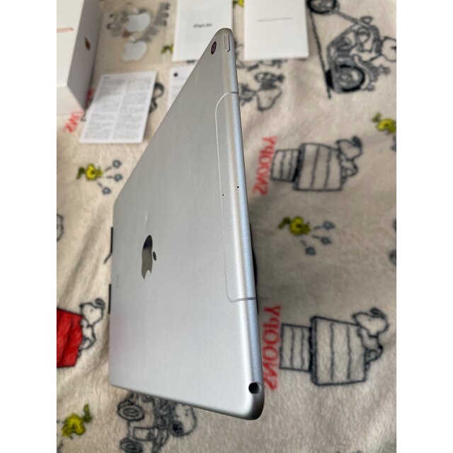 iPad Air3 256GB WiFi＋セルラー　SIMフリー 4