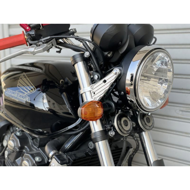最高級ジュラルミン ヘッドライトステー 41φ用 シルバー H7-41SV 自動車/バイクのバイク(パーツ)の商品写真