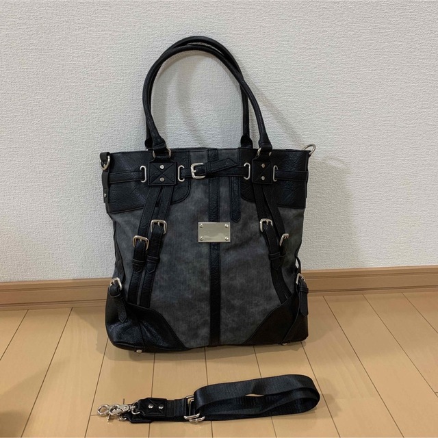売れ筋介護用品も! 定価13万 BIGサイズ 激レアトートバッグ なめし