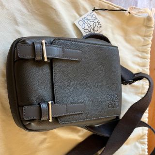 【お買得!】バッグLOEWE - 専用 ロエベ ショルダーバッグ 美品! レザー 黒 アナグラムの