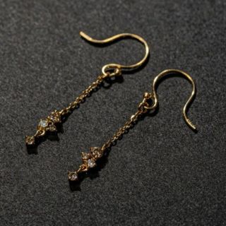 クリスマス限定K18オーヴダイヤピアス ete エテピアス YG★アガット